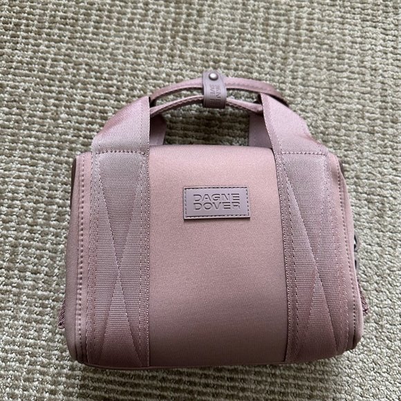 DAGNE DOVER Landon Carryall Tote XS Crossbody Bag in Dune - Picture 5 of 9